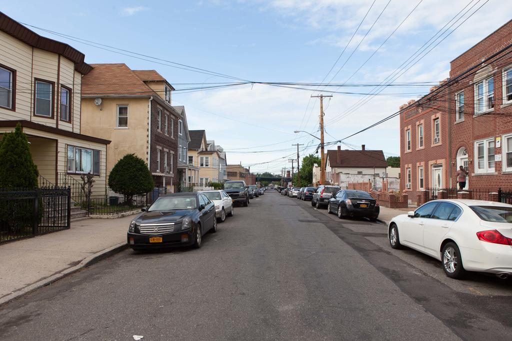 Studio, One And Two Bedroom Apartments - Bronx New York Eksteriør bilde